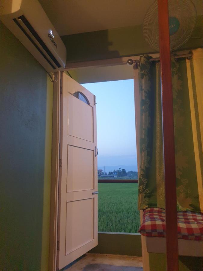 סאורהה Hippies Colony - Travellers Home מראה חיצוני תמונה