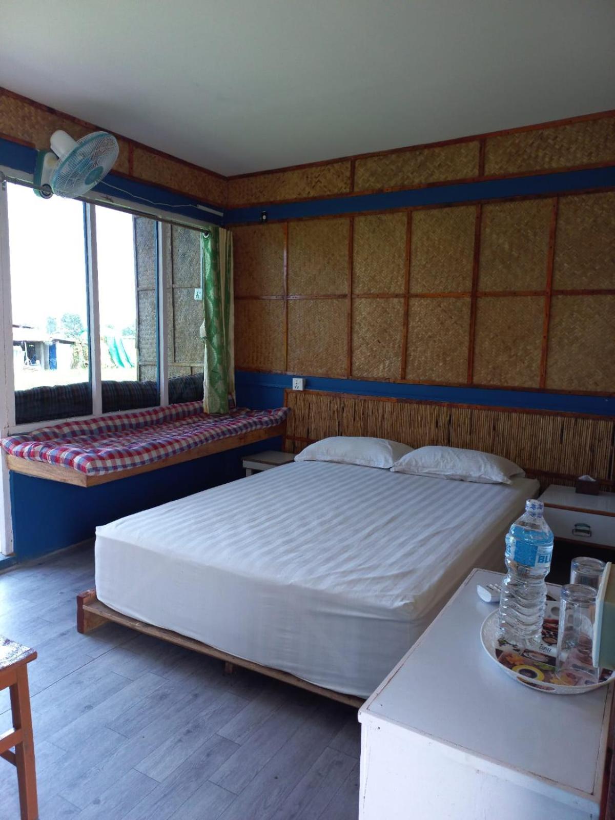 סאורהה Hippies Colony - Travellers Home מראה חיצוני תמונה