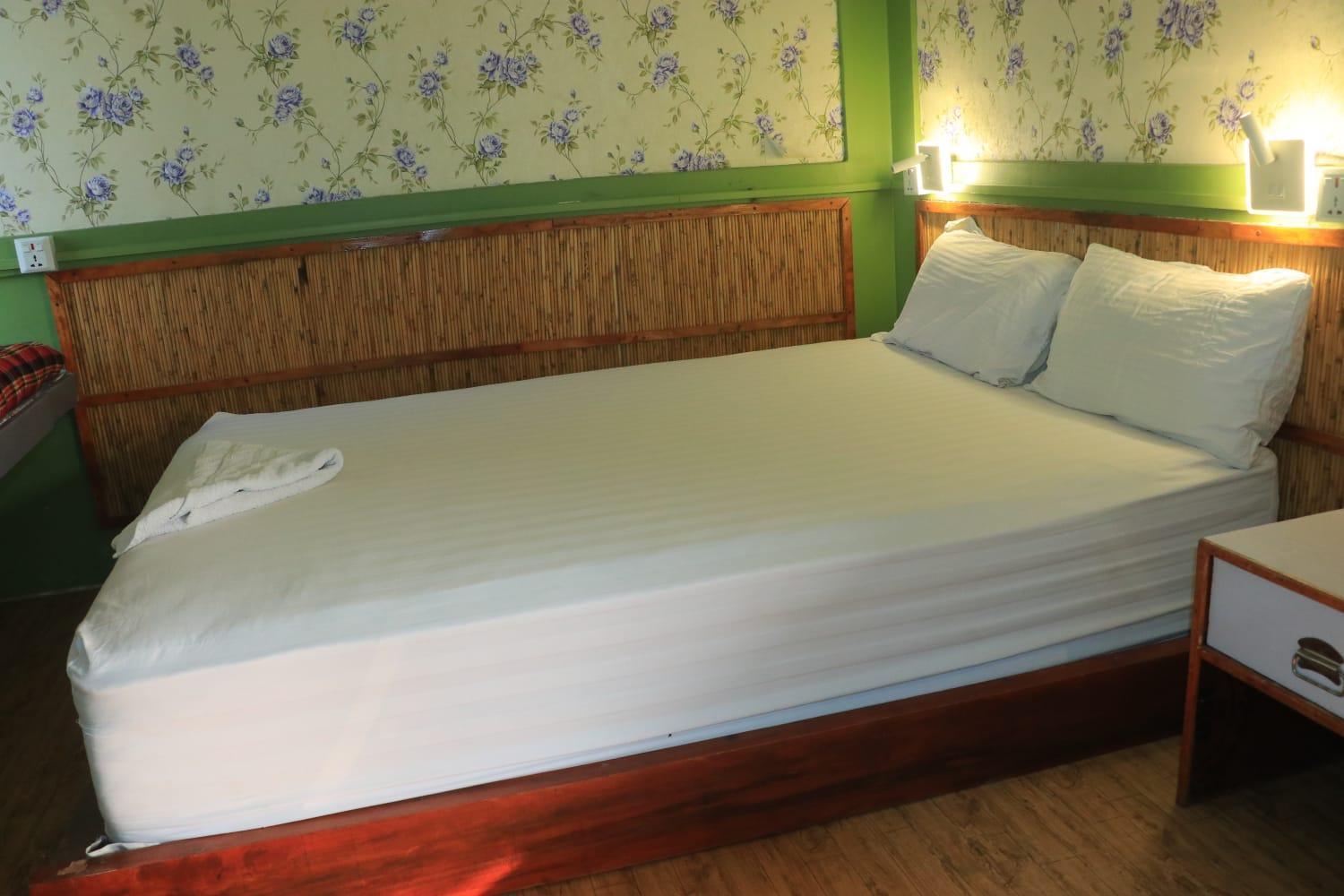 סאורהה Hippies Colony - Travellers Home מראה חיצוני תמונה